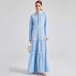 Elegant Women's Long Dress With Sheer Lace Patch